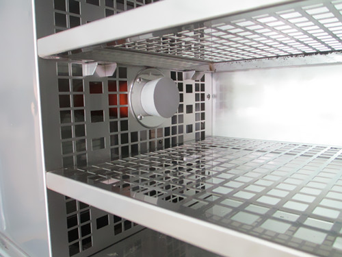 五金行業高低溫沖擊測試箱